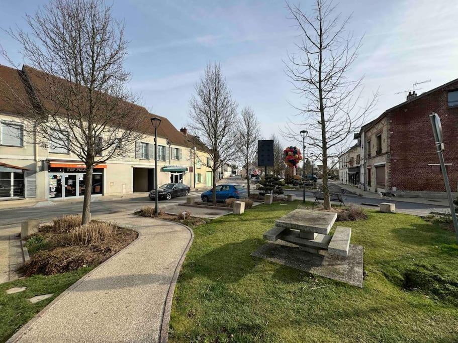 Appart Cosy 5Min Roissy Cdg Le Mesnil-Amelot Dış mekan fotoğraf